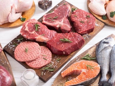 Refrigeración vs. congelación: ¿cuánto tiempo se puede conservar la carne y el p